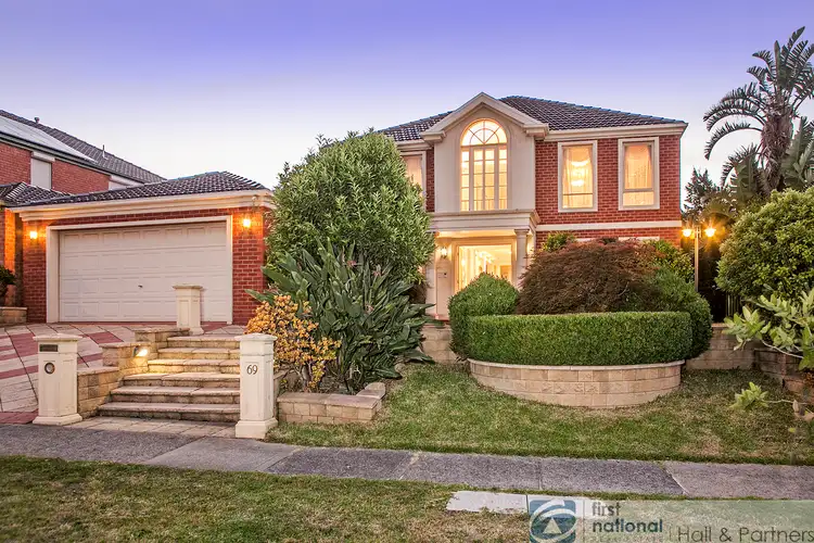 69 Reema Boulevard, Endeavour Hills VIC 3802