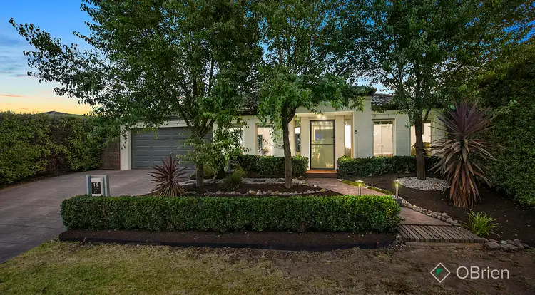 19 Ben Drive, Mornington VIC 3931