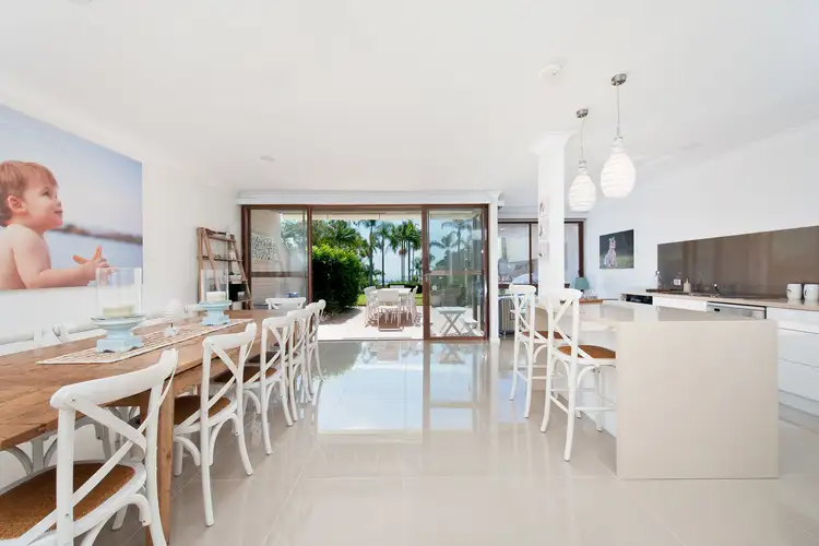 Seventh view of Homely townhouse listing, 15/4 Cromarty Road, Soldiers Point NSW 2317