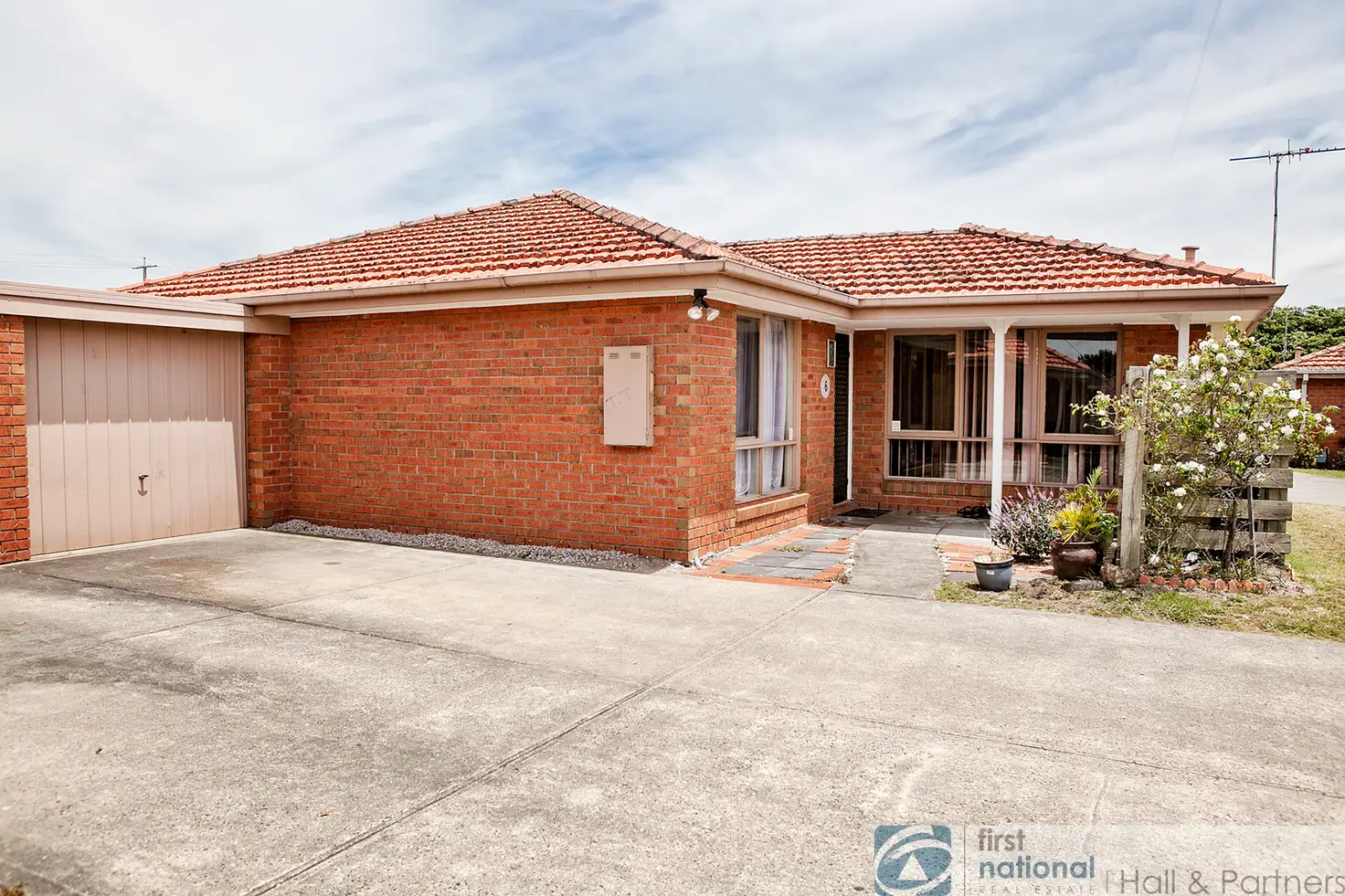 Main view of Homely unit listing, 6/5-7 Fairfield Street, Cranbourne VIC 3977
