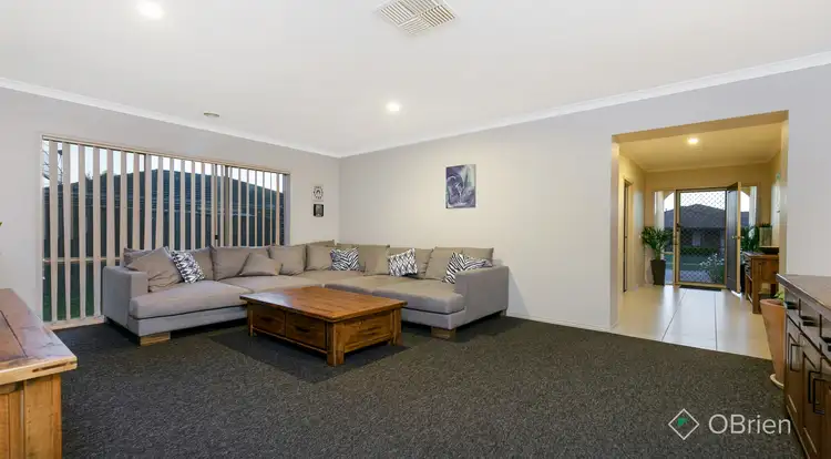 Fifth view of Homely house listing, 28 Fairways Boulevard, Cranbourne North VIC 3977