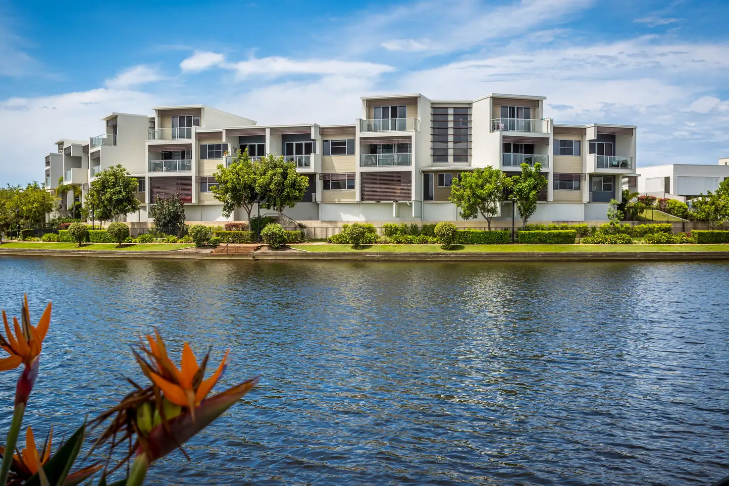 Main view of Homely townhouse listing, 87/5033 Emerald Islands Drive, Carrara QLD 4211