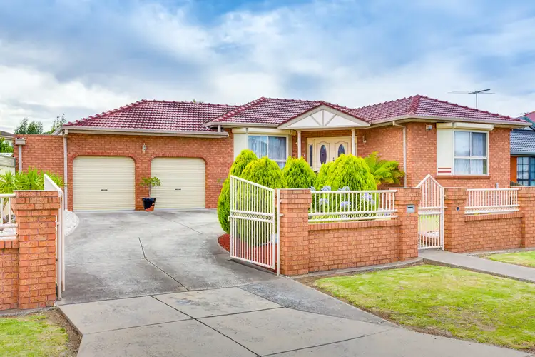 1 Tulloch Court, Keilor Downs VIC 3038