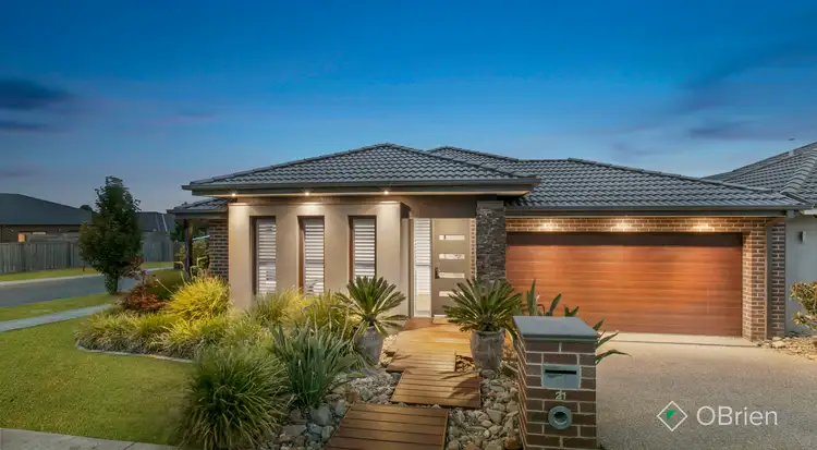 21 Clendon Drive, Officer VIC 3809