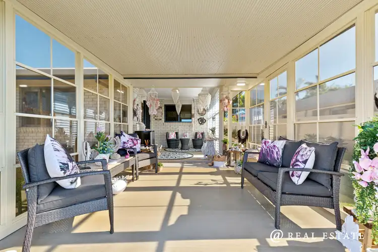 Sixth view of Homely house listing, 2 Broadbeach Court, Pacific Heights QLD 4703