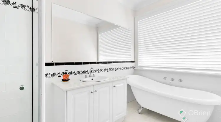 Sixth view of Homely house listing, 28 Fintona Crescent, Cranbourne West VIC 3977