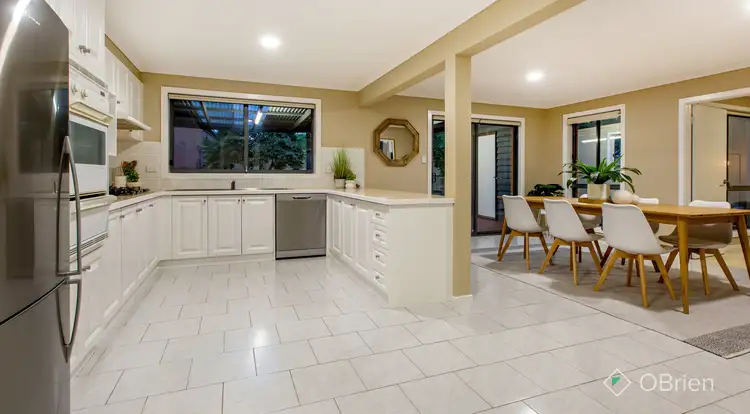Fifth view of Homely house listing, 32 Kendall Drive, Narre Warren VIC 3805