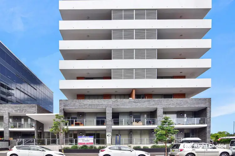 Main view of Homely unit listing, 404/27 Atchison Street, Wollongong NSW 2500