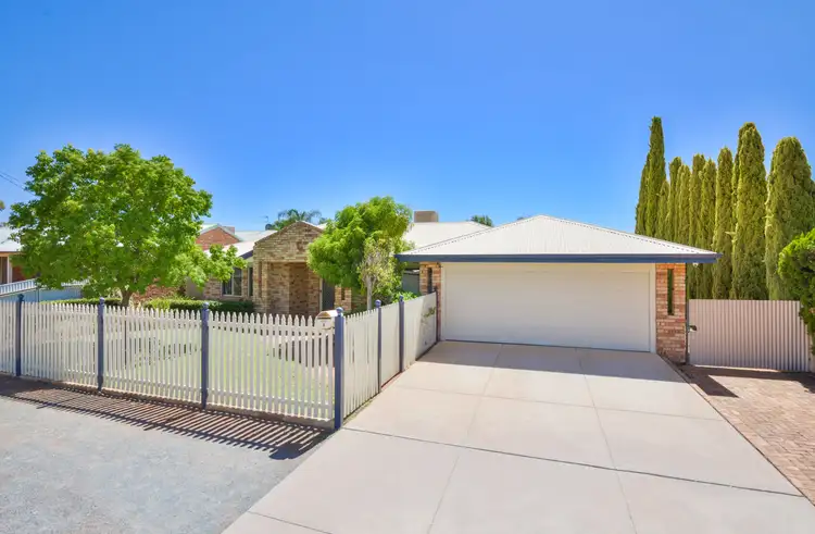 6 Wyllie Way, Hannans WA 6430