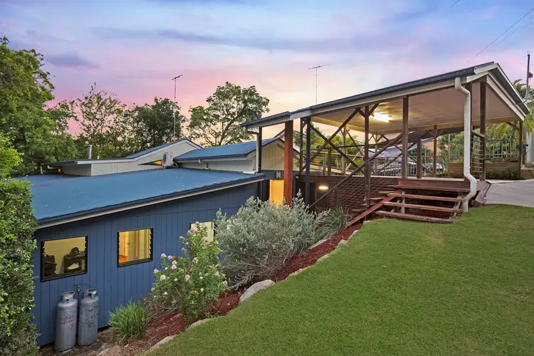 27 Dodwell Street, Holland Park West QLD 4121