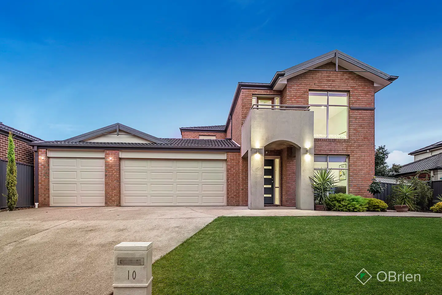 Main view of Homely house listing, 10 Highbury Drive, Hillside VIC 3037