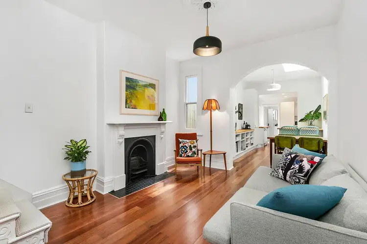 10 Edmund Street, Queens Park NSW 2022