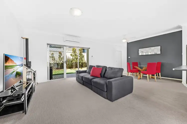 19/8-10 Jarrett Street, North Gosford NSW 2250