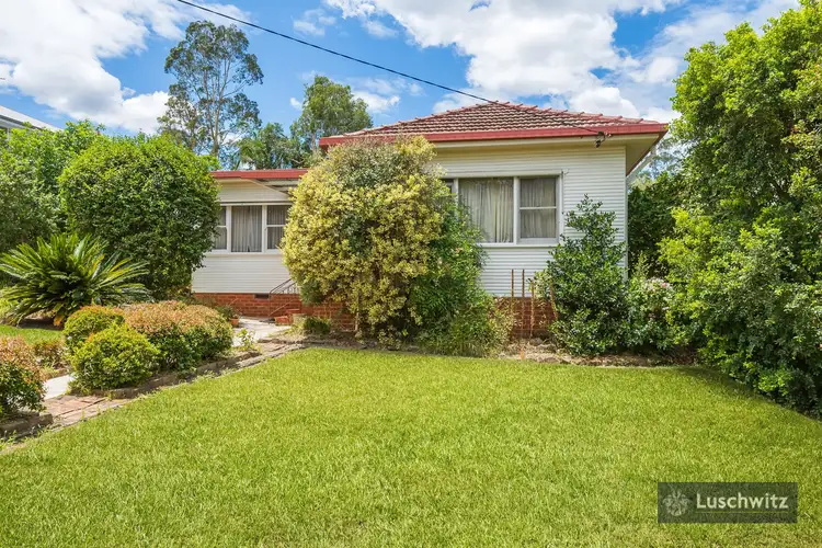 8 Lyon Avenue, Turramurra NSW 2074