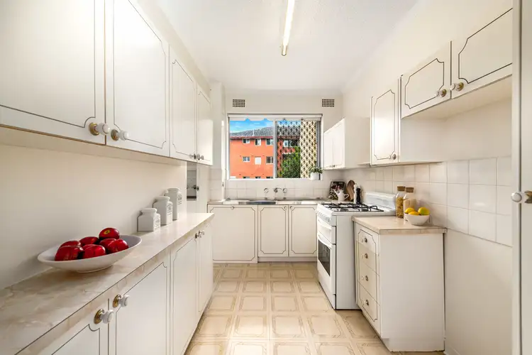 Third view of Homely apartment listing, 7/6 Gillies Street, Wollstonecraft NSW 2065