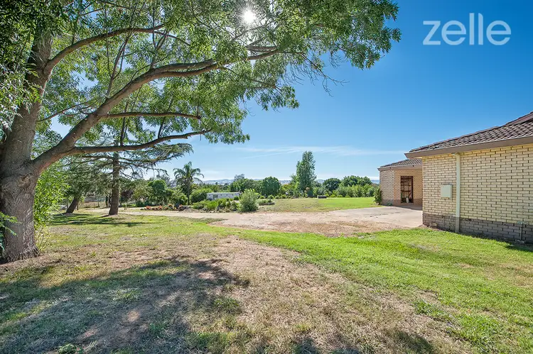 1233 Table Top Road, Table Top NSW 2640