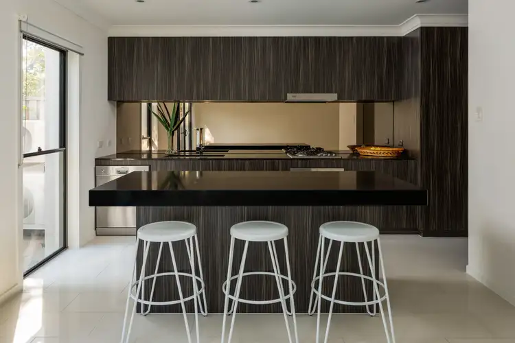 143/143 North Hill Drive, Robina QLD 4226