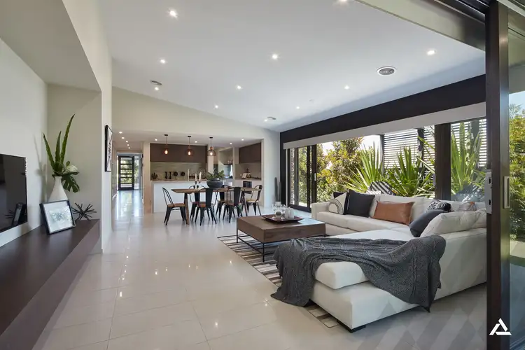 Fifth view of Homely house listing, 7 Hillgrove Close, Warragul VIC 3820