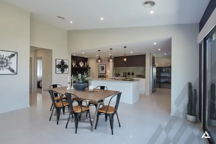 Sixth view of Homely house listing, 7 Hillgrove Close, Warragul VIC 3820