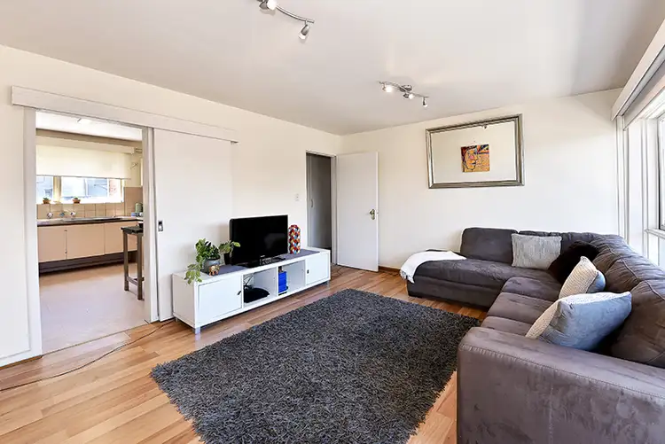 Sixth view of Homely unit listing, 5/560 Pascoe Vale Road, Pascoe Vale VIC 3044