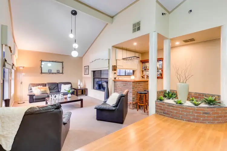 Second view of Homely house listing, 5 Hanslow Way, Taylors Lakes VIC 3038