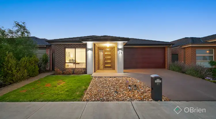 71 Trillium Boulevard, Cranbourne North VIC 3977