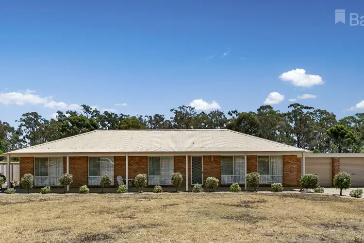 106 Strickland Street, Ascot VIC 3551