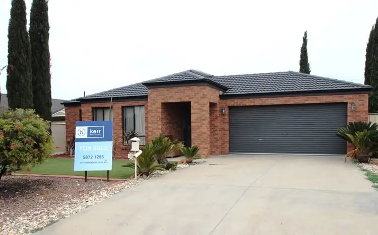 8 Ellen Drive, Cobram VIC 3644