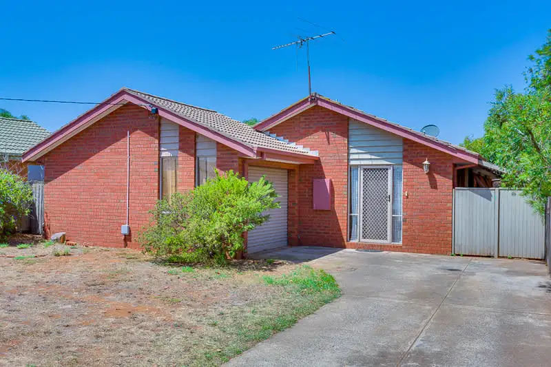 Main view of Homely house listing, 5 Somerton Court, Bacchus Marsh VIC 3340
