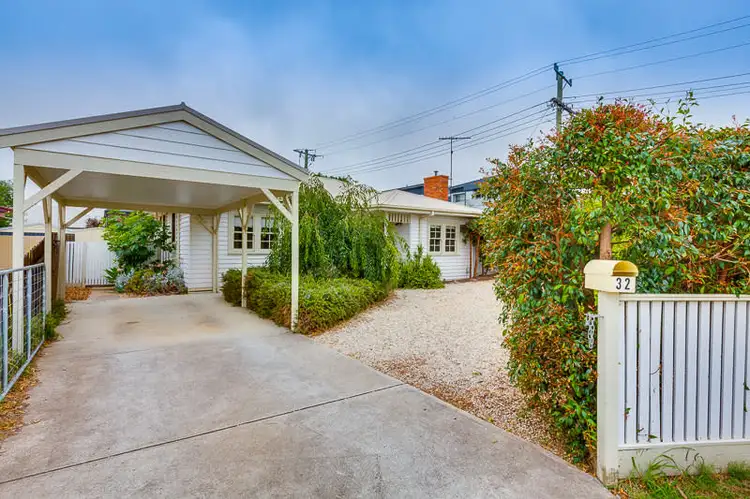 32 McFarland Street, Bacchus Marsh VIC 3340