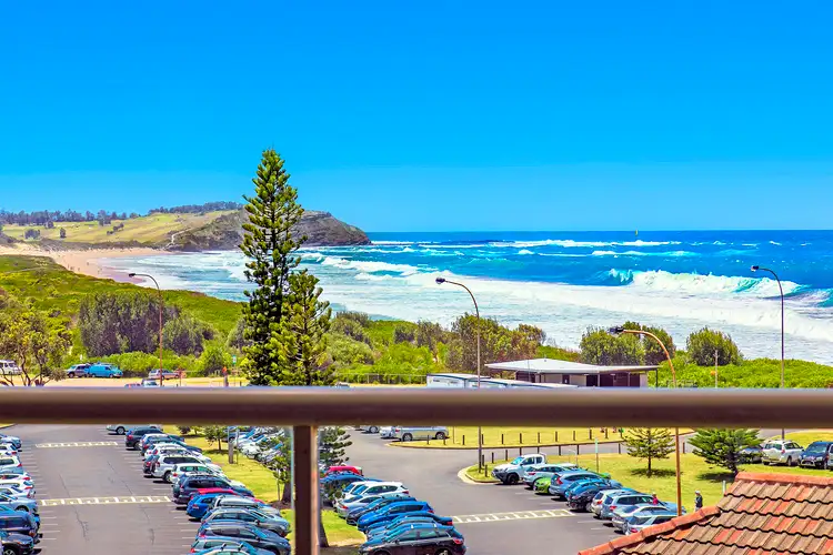 Third view of Homely apartment listing, 17/84-88 Dee Why Parade, Dee Why NSW 2099