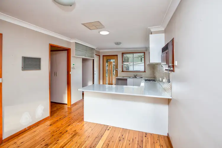 Second view of Homely house listing, 8 Baelon Street, Wodonga VIC 3690
