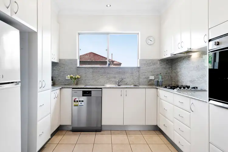 Fourth view of Homely villa listing, 3/72a Burns Bay Road, Lane Cove NSW 2066