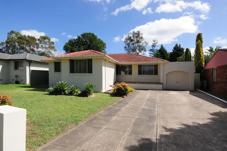 8 Farrar Drive, North Nowra NSW 2541