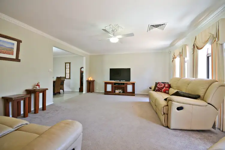 Fifth view of Homely house listing, 15 Kent Place, Dubbo NSW 2830