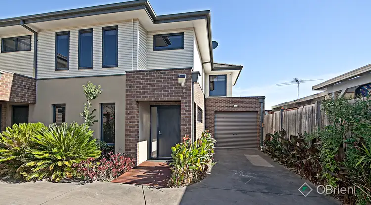 Main view of Homely townhouse listing, 2/20 Bruce Street, Dandenong VIC 3175