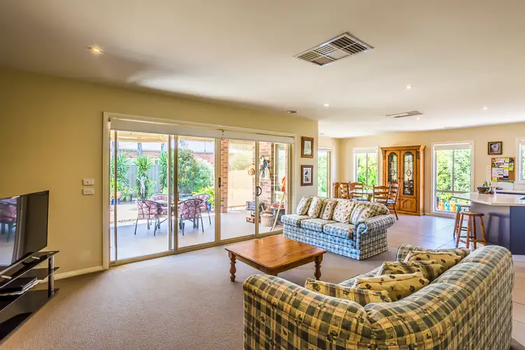 Fifth view of Homely house listing, 3 Westin Place, Echuca VIC 3564