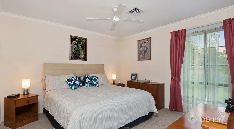 Fifth view of Homely house listing, 6 Forrest Court, Endeavour Hills VIC 3802