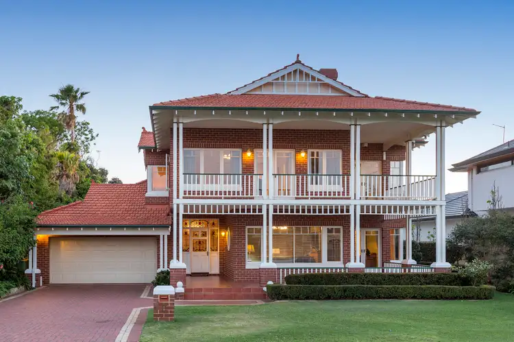3 Ness Road, Applecross WA 6153
