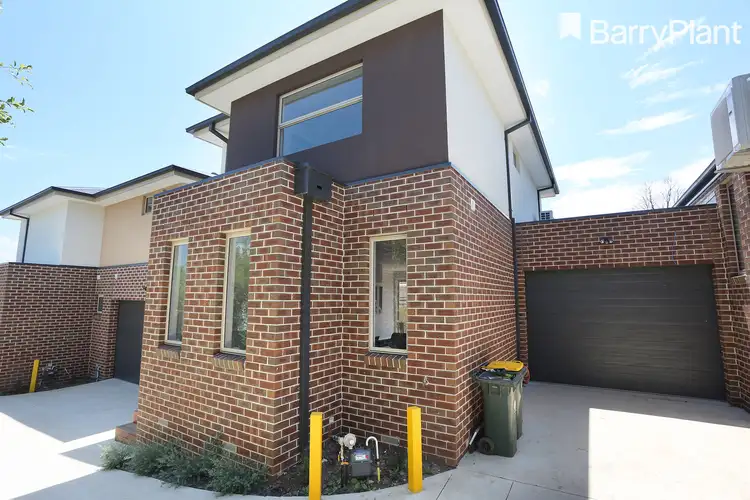 2/10 Oak Street, Pascoe Vale VIC 3044