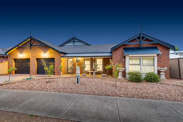 4 Menzies Drive, Burnside Heights VIC 3023