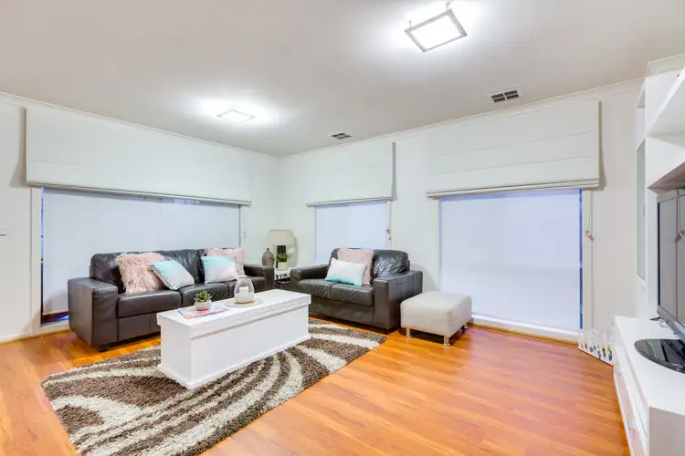 Second view of Homely house listing, 8 Nebula Court, Kealba VIC 3021