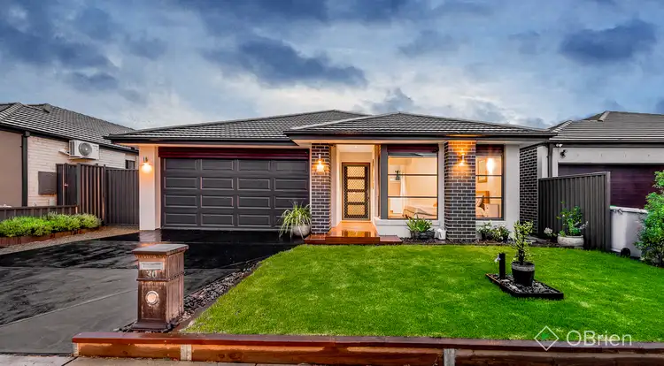 30 Artfield Street, Cranbourne East VIC 3977