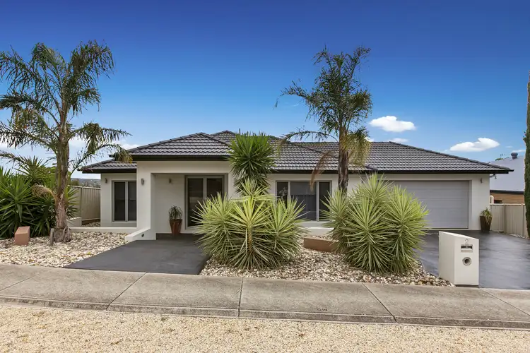 2 Arilpa Court, Kangaroo Flat VIC 3555