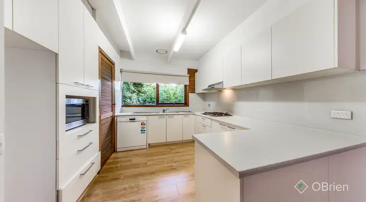 Fourth view of Homely house listing, 9 Broxburn Court, Berwick VIC 3806