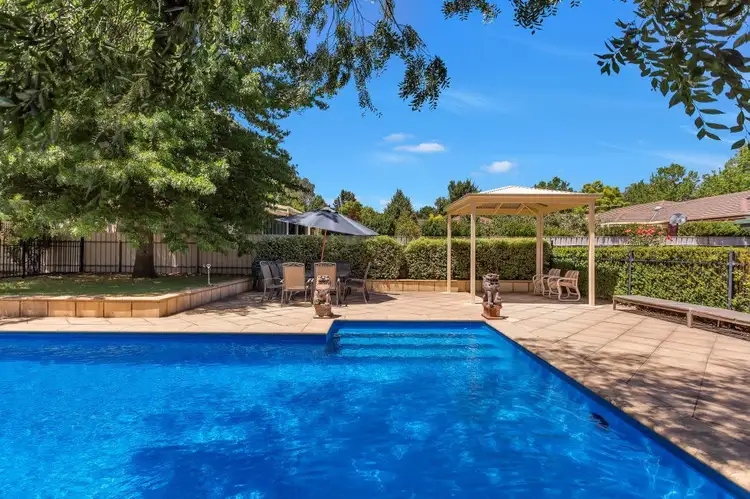 2 Nightingale Court, Oakbank SA 5243