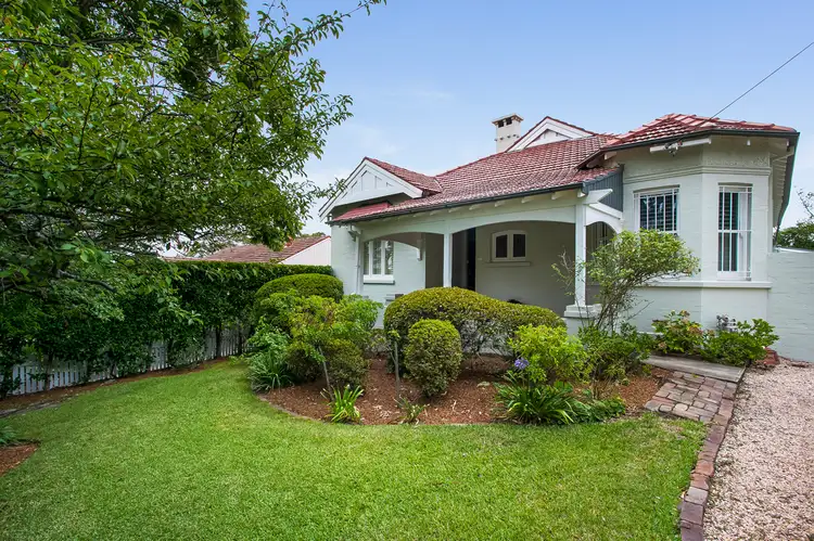 33 Findlay Avenue, Roseville NSW 2069