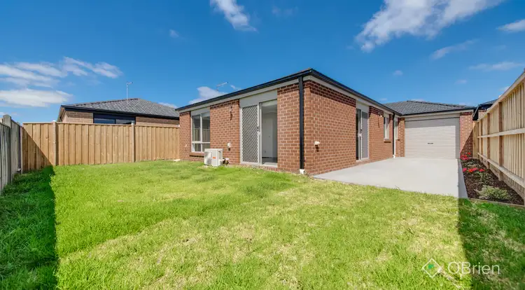 Sixth view of Homely house listing, 8 Abundance Circuit, Clyde VIC 3978