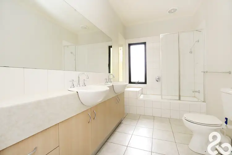 Fourth view of Homely townhouse listing, 4/900 Pascoe Vale Road, Glenroy VIC 3046