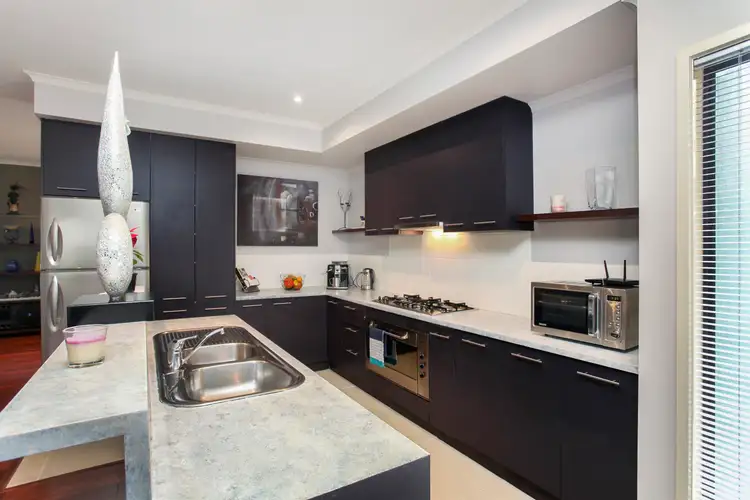 Fourth view of Homely townhouse listing, 5/6-8 Brunel Street, South Kingsville VIC 3015